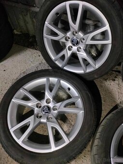 4ks alu disky Škoda 5x112 R17 pneu r.v 2023 225/45 r17 6mm - 3