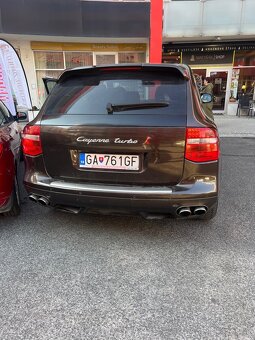 Predam porsche cayenne 4.8 benzin km ma 230000 - 3