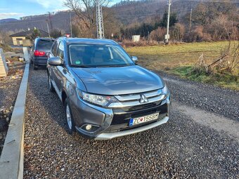 Mitsubishi Outlander III 2,2DI-D - 3