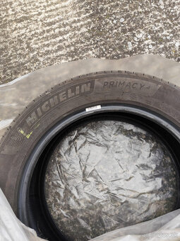 letne penu Michelin Primacy 4 r17 215/55 - 3