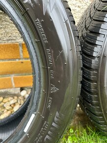 Predám zimné Matador SibirSnow 185/60 R15 84T - 3