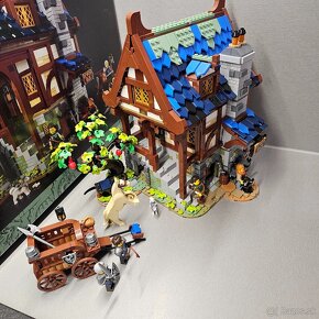 LEGO IDEAS 21325 Medieval Blacksmith - 3