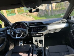 Audi Q3 35TFSI S-line - 3