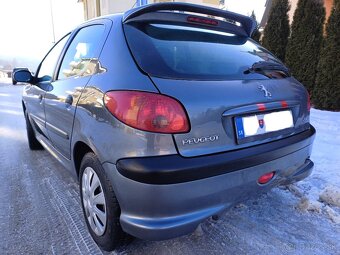 Peugeot 206 1,4i - rok výr. 2009 - 116 000 Km - klíma - 3