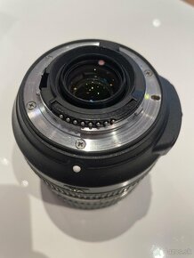 Nikon 24-85mm f/3,5-4,5G ED VR - 3