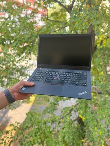 Notebook Lenovo Thinkpad T490 - 3