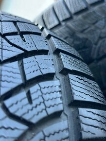 Pneumatiky zimné DUNLOP 215/60 R17 - 3