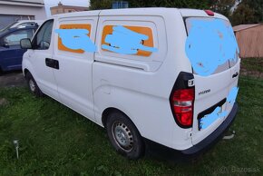 Predám auto Hyundai H1 r.2010 2,5 100kW - 3