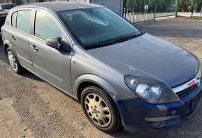 Opel Astra 1,4i - 3