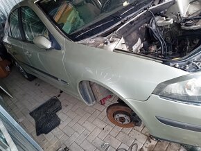 Rozpredam renault laguna 2 - 3