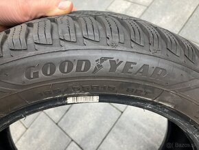 Goodyear 185/55 R15 zimné - 3