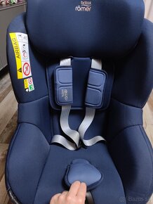 Autosedačka Britax Römer Dualfix M i-size - 3