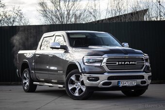 Dodge RAM 1500 Hemi 5.7 Laramie - 3