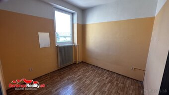 Na prenájom obchodné priestory s rozlohou 300 m2 v centre No - 3