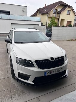 Skoda Octavia 3 RS 2.0TSI - 3