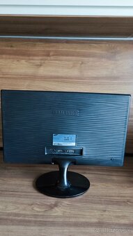 Monitor Samsung S22D300HY - 3