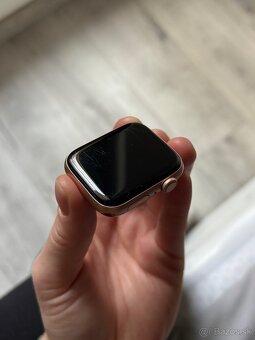 Apple Watch SE 44mm - 3