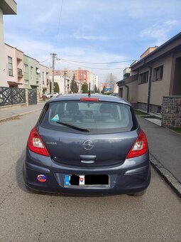 Opel Corsa 1.2 16V 63kw 2010 Plná Výbava - 3