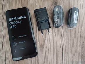 Samsung Galaxy A40 BLUE - 3