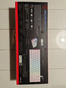 Predám mechanickú klávesnicu ASUS ROG FALCHION ACE, zaruka - 3