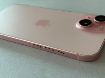 iPhone 15 Pink 128GB - 3