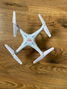 Dron SYMA - 3