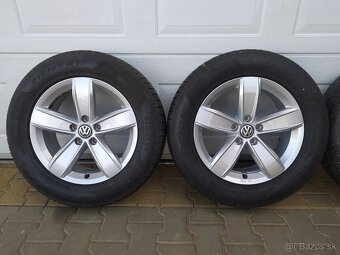 Orig. sada VW, Škoda, Seat 5x112 R17 + pneu 215/65 R17 - 3