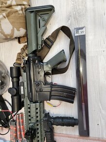 Samopal M4 Airsoft a komplet prislušenstvo - 3