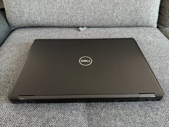 DELL Latitude 5590 - 3