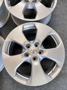 5x114,3 R17 originál alu disky Toyota RAV4 a senzory - 3