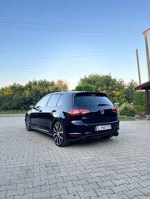 Volkswagen Golf 7 GTI Performance 2.0 TSI - 3