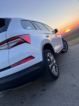 ŠKODA KODIAQ MODEL 2022 VIRTUAL/ŤAŽNÉ/KESSY/KAMERA/PANORÁMA - 3