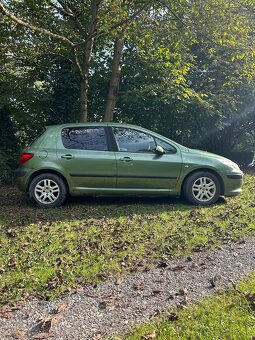 Predám Peugeot 307 benzín 65kw 2006 - 3