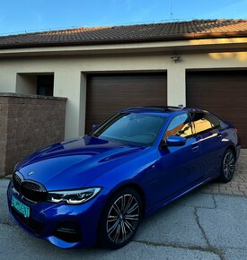 BMW 330E - 3