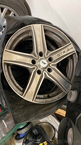 Alu kola R16 5x112 bez pneu ET 35 - 3