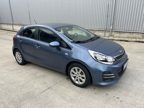 KIA RIO - 3