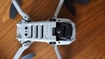 DJI Mini 2 SE Fly More Combo - 3