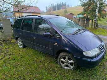 Volkswagen Sharan - 3