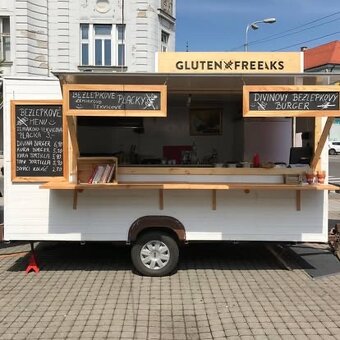 PREDÁM GASTROVOZÍK - FOODTRUCK - 3