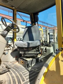 Komatsu wb 97s2 r5 wb93r5 - 3