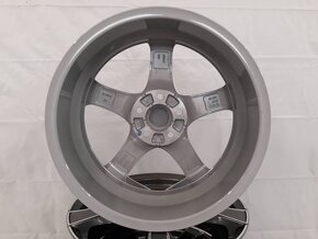 Vw Golf, Jetta, Touran alu disky 6J R17 5x112 ET48 - 3