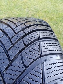 215/60 r16 zimné pneu.7,5 mm DOT.3623 - 3