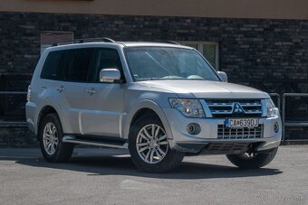 Mitsubishi Pajero 3.2DI-D SWB Intense A/T - 3