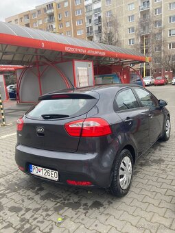 Kia Rio 1,2 benzin 62 kW 2013 66 000 km - 3