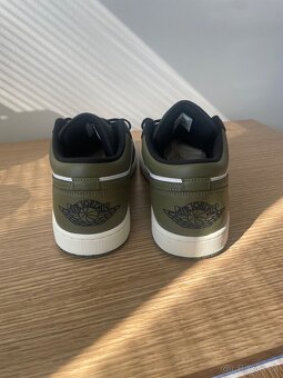 Nike Air Jordan 1 Low - 3