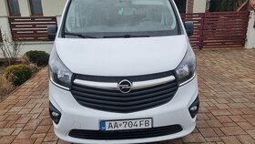 Prenájom 9 miestne - Opel Vivaro 1.6 Biturbo - 3