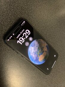 Apple I Phone 15 pro - 3
