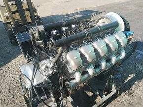 Motor Tatra 815 T1 (10-ti válec) - 3