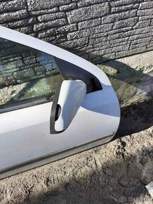 Predam predne spolujazdcove dvere na opel astra G - 3