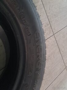 Predám pneumatiky Michelin 185/60 R15 letné - 3